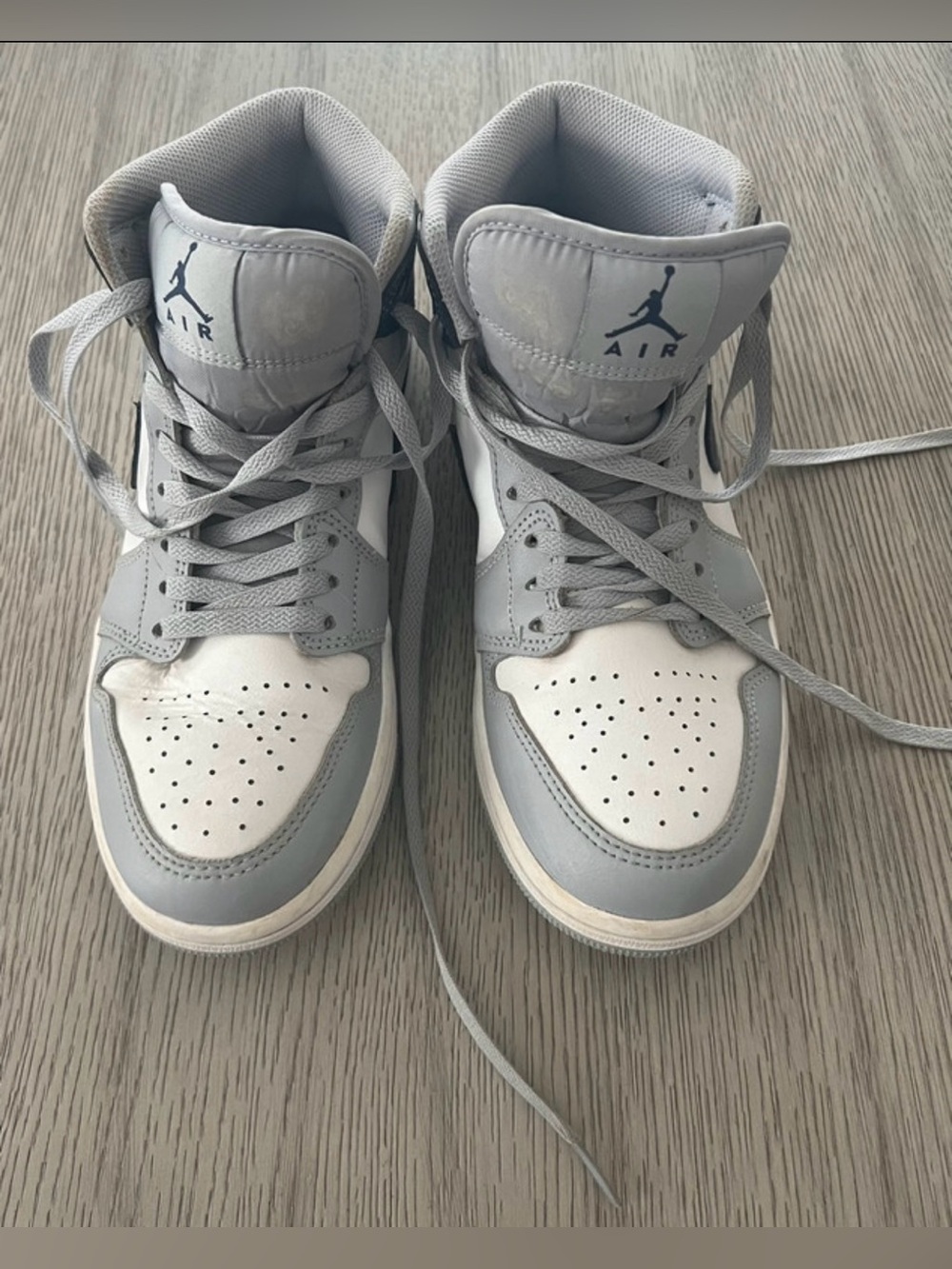 Air Jordan  1 mid wolf grey boys ' High-Top Sneakers